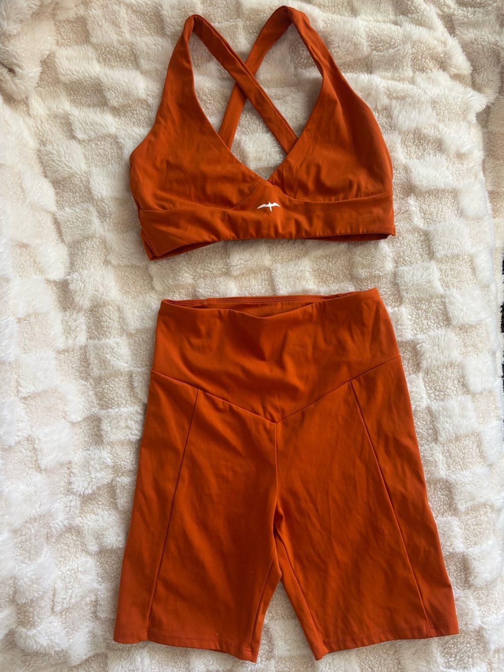 Iwa Company Orange Set